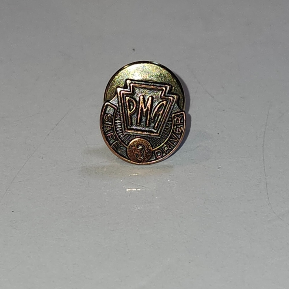 Vintage PMA Safe Driver 3 Year Pinback Award Keystone Transportation Pin